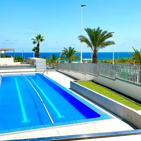 11 Y Piscina Apartamento *
