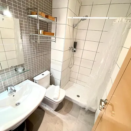 11 Y Piscina Arenales del Sol